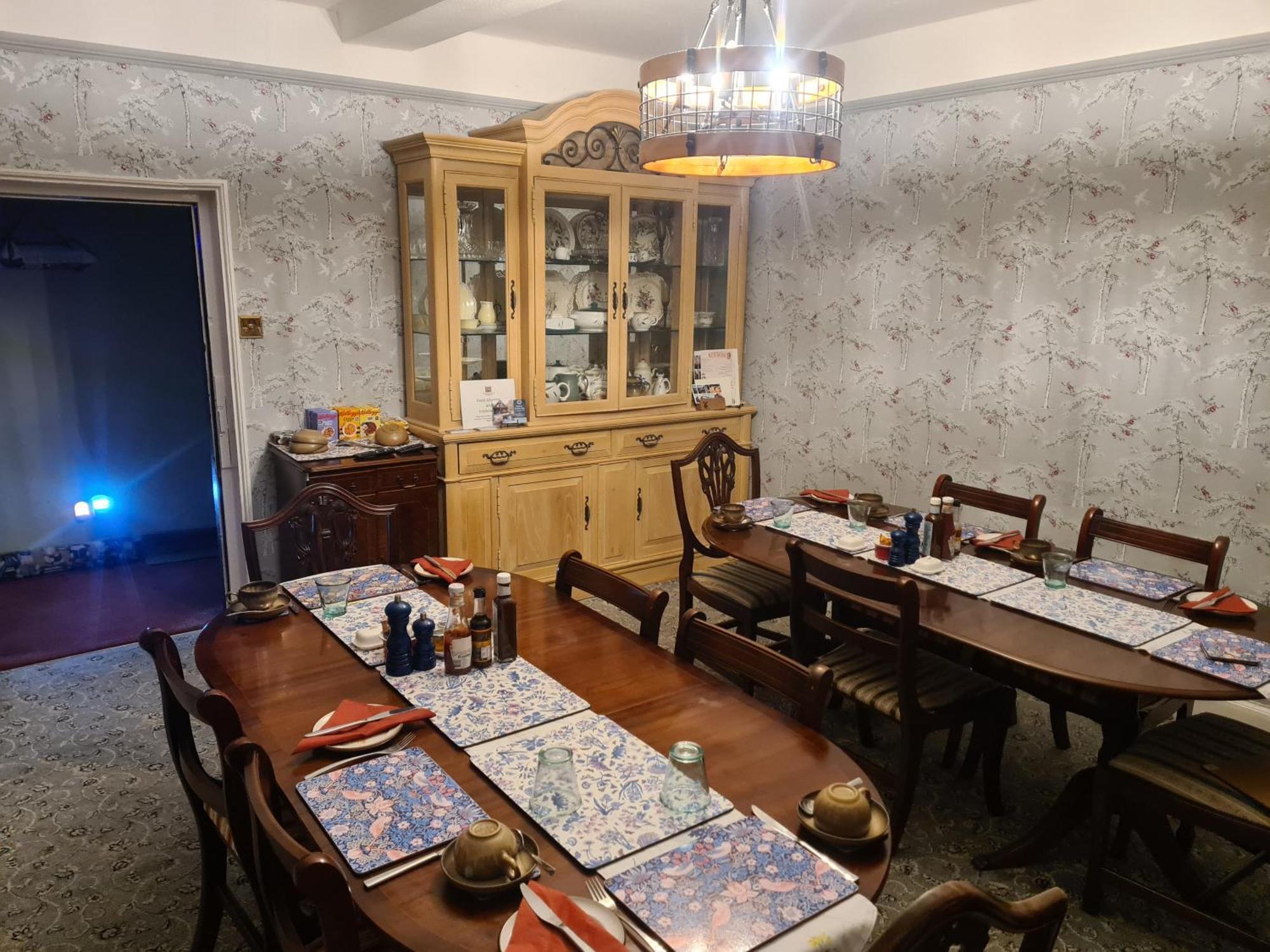 شروزبري Upper Eyton Farmhouse B&B المظهر الخارجي الصورة